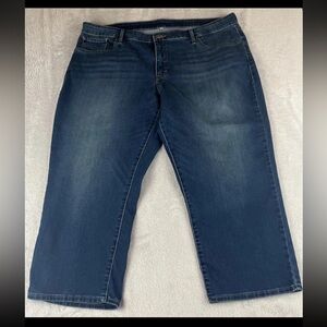 Levis Strauss & Co womens dark wash blue denim cropped jeans size 24W